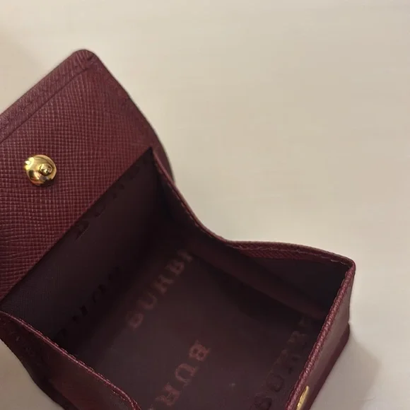 BURBERRY SMALL COIN/ JEWELRY POUCH - Picture 8 of 9